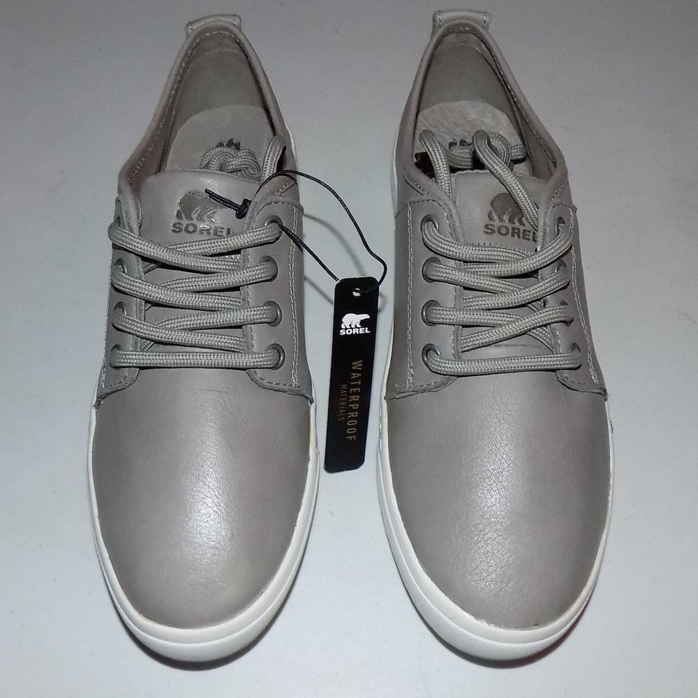 Sorel Campsneak lace leather sneaker, Sz 9, New